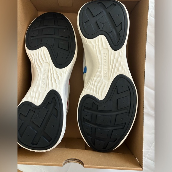 Jordan Delta 3 Low - Picture 2 of 3